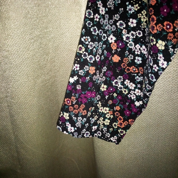 H&M Divided Black Floral Mini Dress 3/4 Sleeve  Size 12 - Picture 5 of 8